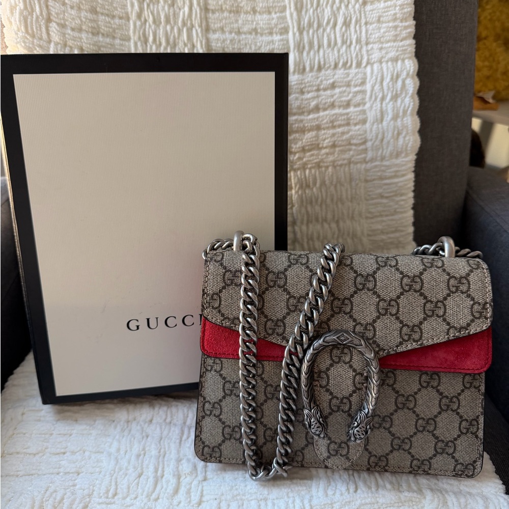 SOLD - Gucci GG Supreme Mini Dionysus